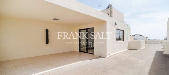 4 bedrooms House in Attard, Malta No. 11588 44