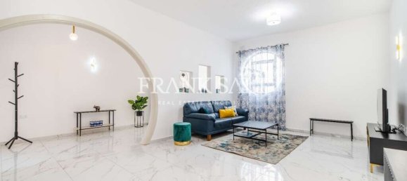 4 bedrooms House in Attard, Malta No. 11588 18