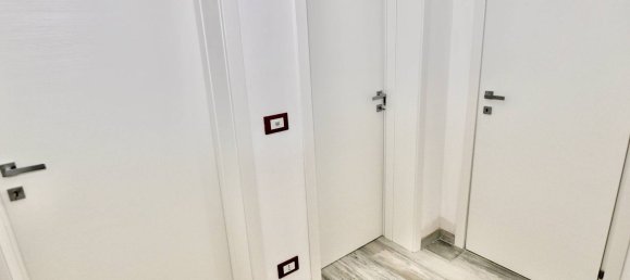 3 rooms Apartment in San Benedetto del Tronto, Italy No. 301171 8