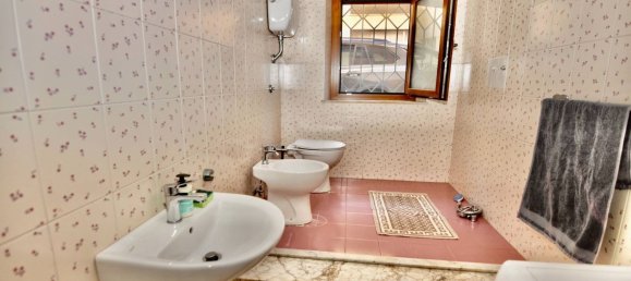 3 rooms Apartment in San Benedetto del Tronto, Italy No. 301171 11