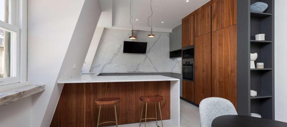 4 bedrooms Apartment in Lisbon, Portugal No. 134931 3