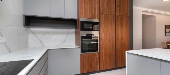 4 bedrooms Apartment in Lisbon, Portugal No. 134931 4