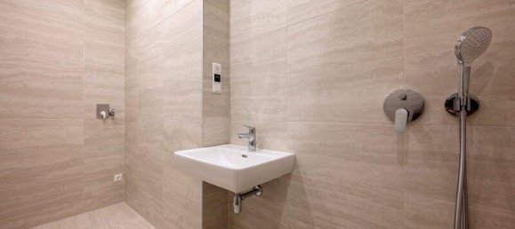 2 rooms Building in Favoriten, Austria No. 201713 8