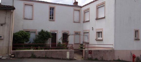 5 bedrooms House in Clisson, France No. 98391 3