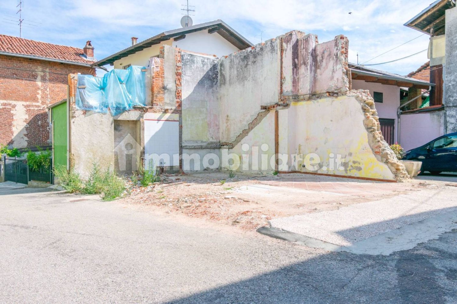 112m² Land in Cossato, Italy No. 337363