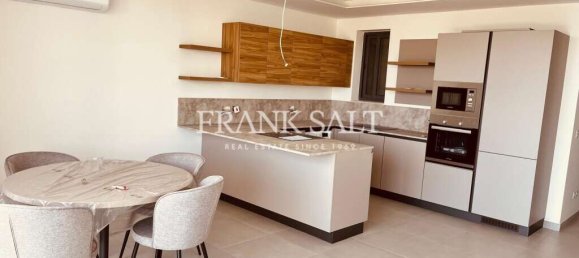 2 bedrooms Apartment in Mellieha, Malta No. 10502 2