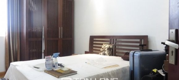 2 bedrooms Apartment in Ba Dinh, Vietnam No. 3095 8