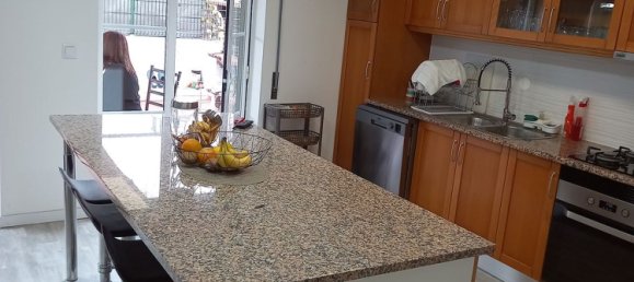 3 bedrooms House in Leiria, Portugal No. 189958 8