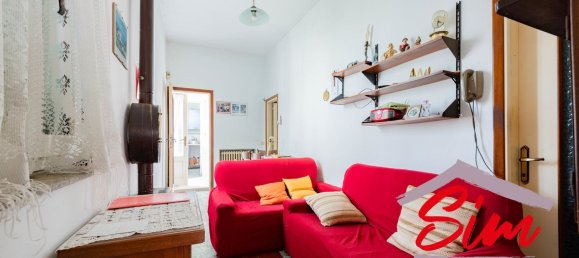 8 bedrooms House in Borgolavezzaro, Italy No. 328289 9