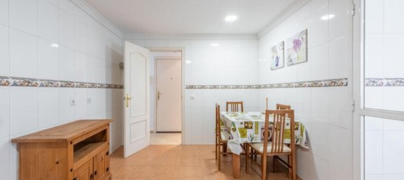 2 bedrooms Apartment in Estepona, Spain No. 185281 7