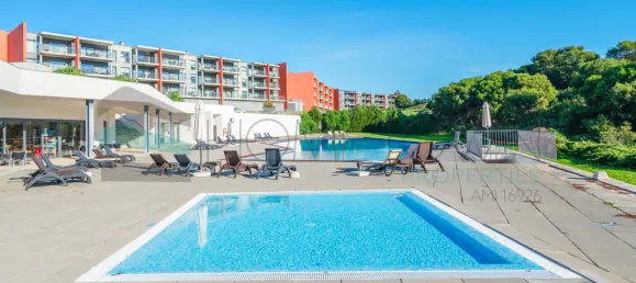 Квартира с 3 спальнями в Мешильоейра Гранде, Португалия № 153676 35