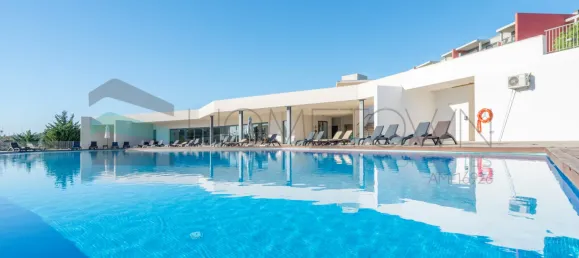 Квартира с 3 спальнями в Мешильоейра Гранде, Португалия № 153676 41