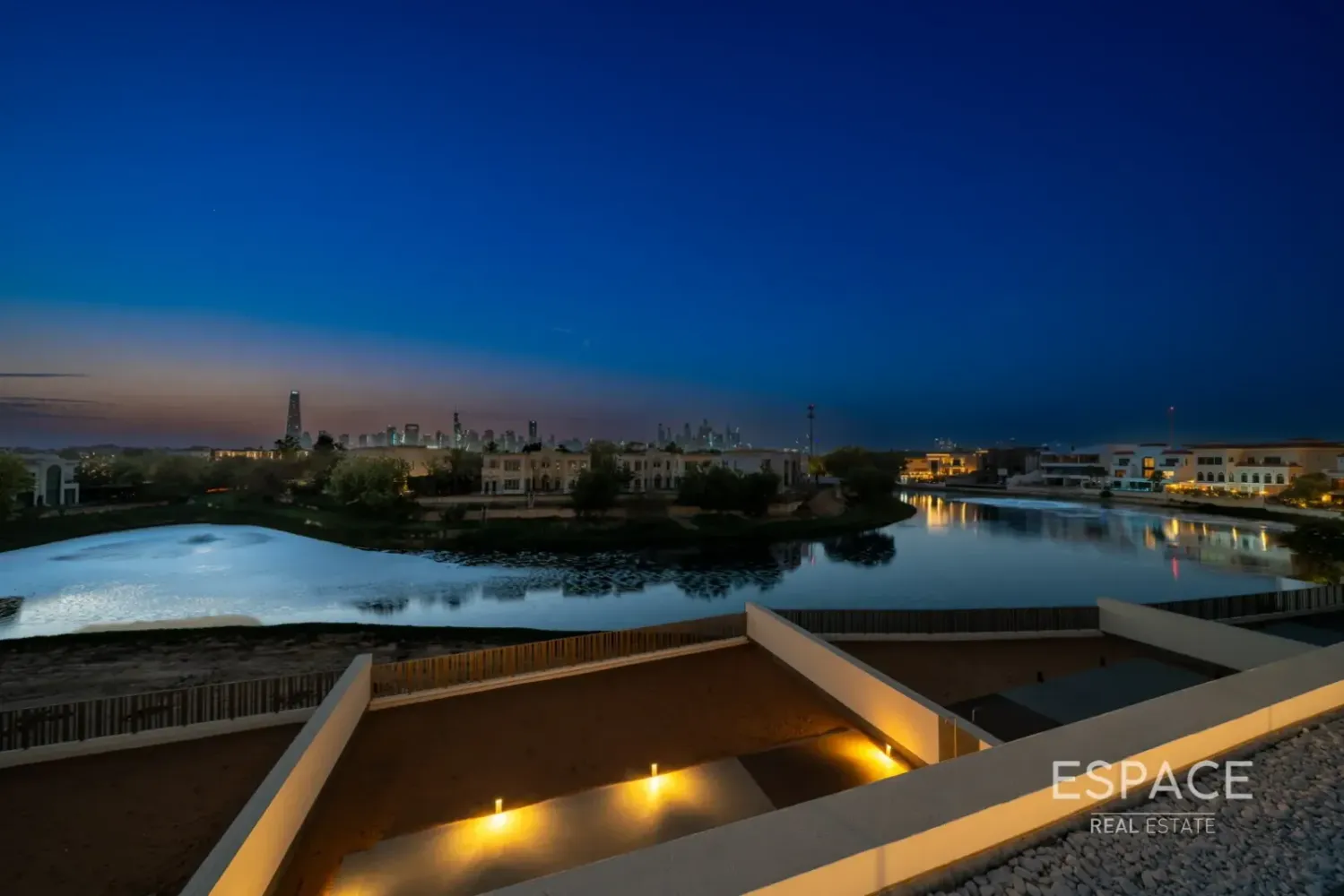 5 غرف نوم فيلا في Jumeirah Park, UAE رقم 209323