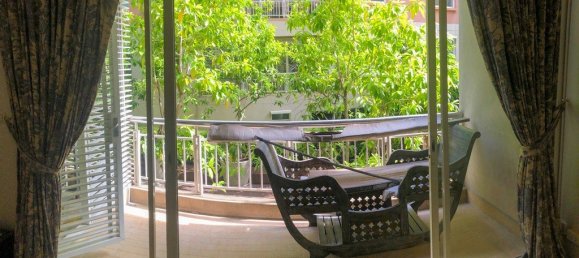 2 bedrooms Condo in Bangkok, Thailand No. 6528 2