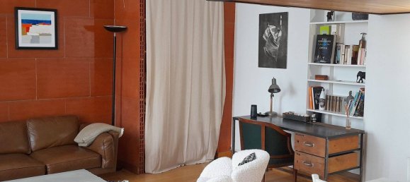 Studio à Paris, France No. 329930 2