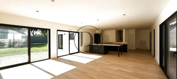 4 bedrooms House in Seine-et-Marne, France No. 323542 3