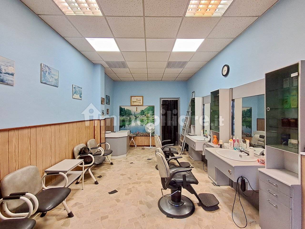 2 rooms Commercial property in Venaria Reale, Italy No. 51682