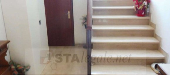 7 Schlafzimmer Haus in San Severino Marche, Italy, Nr. 325933 10