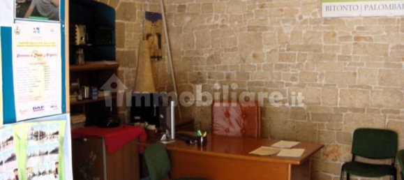Propiedad comercial de 1 habitación en Bitonto, Italy No. 329971 5
