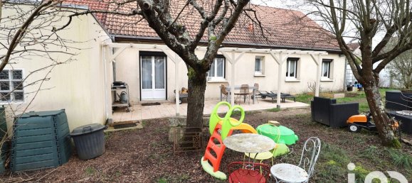 Casa de 5 dormitorios en Saint-Denis-de-l'Hotel, France No. 255743 11