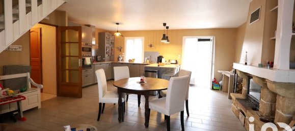 Casa de 5 dormitorios en Saint-Denis-de-l'Hotel, France No. 255743 3