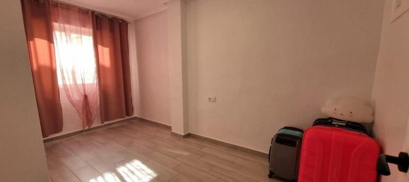Apartamento de 2 dormitorios en Torrevieja, Spain No. 142674 9