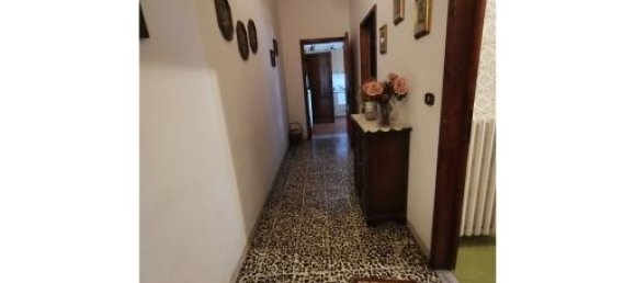 Casa de 15 divisões em San Miniato, Italy N.º 17875 26