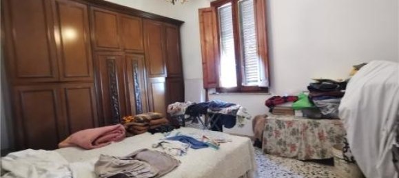 Casa de 15 divisões em San Miniato, Italy N.º 17875 23