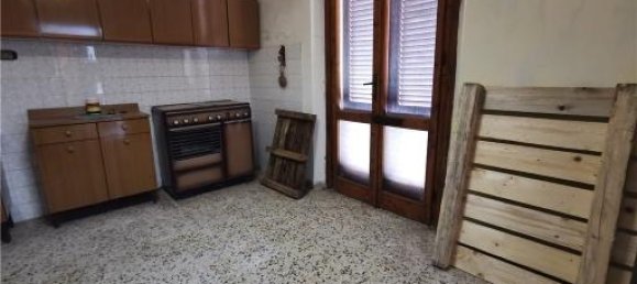 Casa de 15 divisões em San Miniato, Italy N.º 17875 9