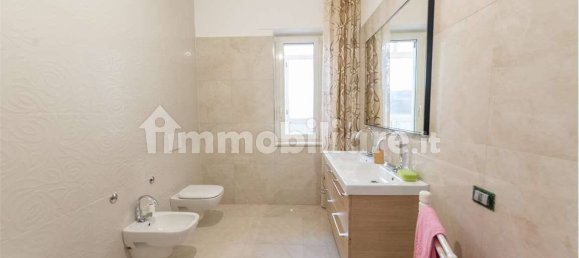 Casa de 3 dormitorios en Montesilvano, Italy No. 123327 28