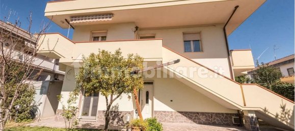 Casa de 3 dormitorios en Montesilvano, Italy No. 123327 31