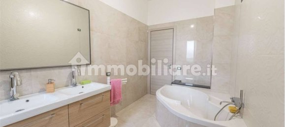 Casa de 3 dormitorios en Montesilvano, Italy No. 123327 27