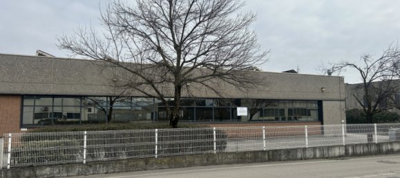 2000m² Warehouse in Schio, Italy No. 304176 4