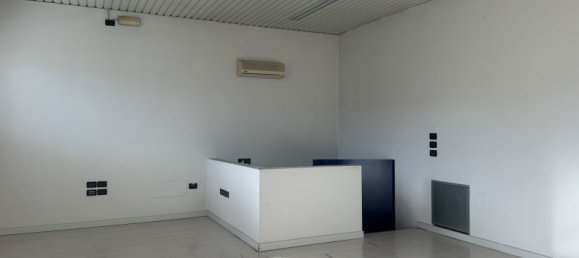 2000m² Warehouse in Schio, Italy No. 304176 18