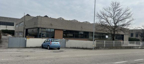 2000m² Warehouse in Schio, Italy No. 304176 3
