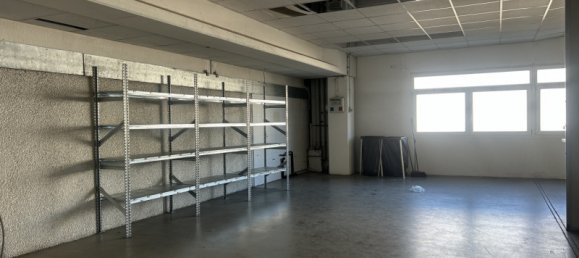 2000m² Warehouse in Schio, Italy No. 304176 9