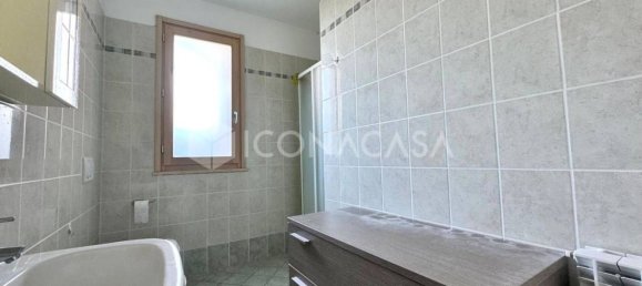2 rooms Apartment in Ponsacco, Italy No. 285938 16