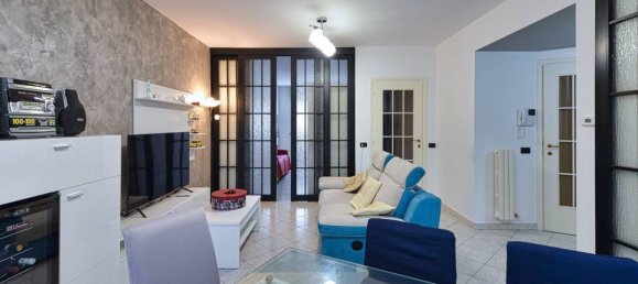 2 Schlafzimmer Wohnung in Milan, Italy, Nr. 335236 6