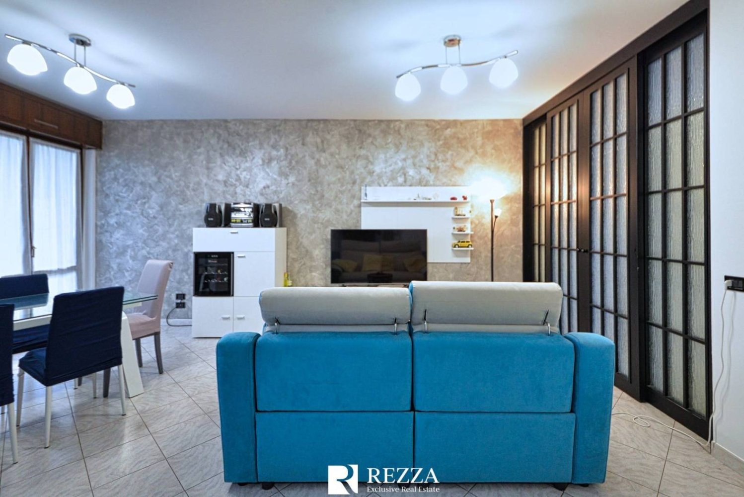 2 Schlafzimmer Wohnung in Milan, Italy, Nr. 335236