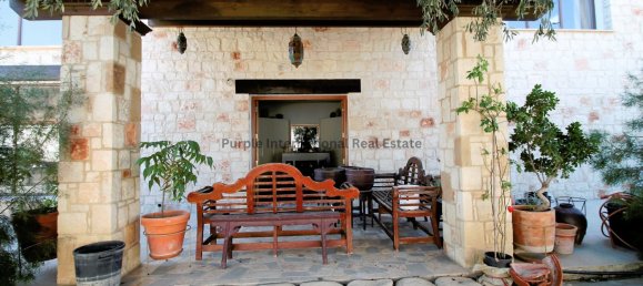 7 غرف نوم فيلا في Kouklia, Cyprus رقم 994 24