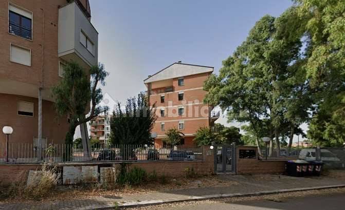 3 rooms Office in Rome, Italy No. 336793