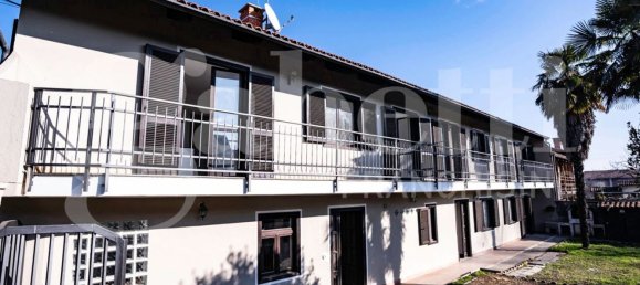 10-Zimmer Haus in Pinerolo, Italy, Nr. 221785 5