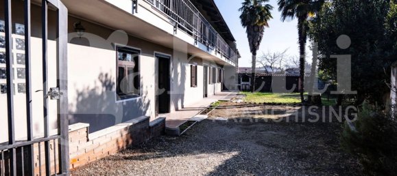 10-Zimmer Haus in Pinerolo, Italy, Nr. 221785 9