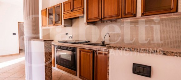 10-Zimmer Haus in Pinerolo, Italy, Nr. 221785 12