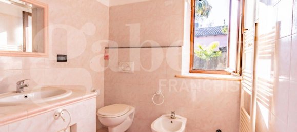 10-Zimmer Haus in Pinerolo, Italy, Nr. 221785 14