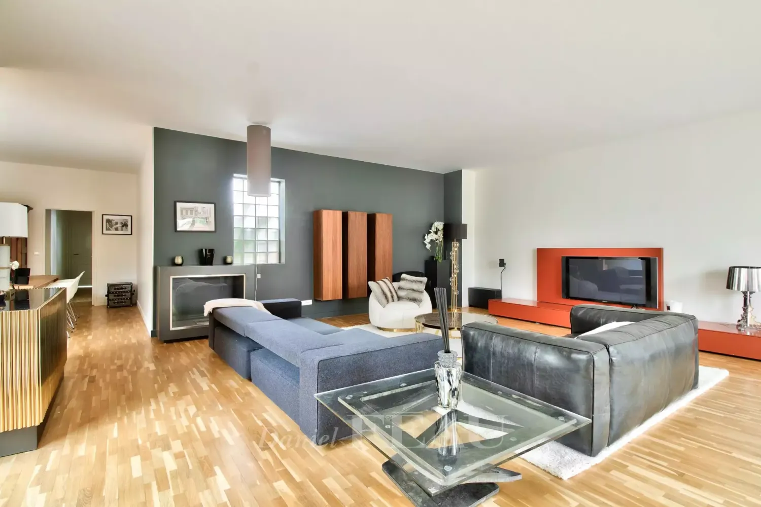 3 bedrooms Apartment in Rueil-Malmaison, France No. 175935