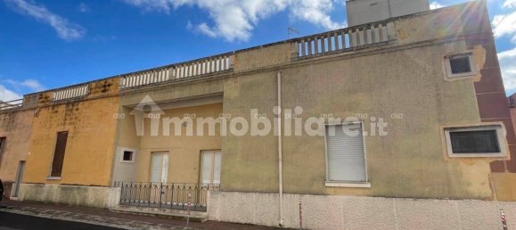 Квартира с 6 спальнями в Galatina, Италия № 118336 3