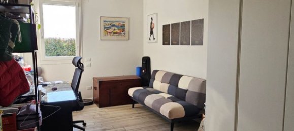 Apartamento de 4 habitaciónes en Albignasego, Italy No. 14214 11