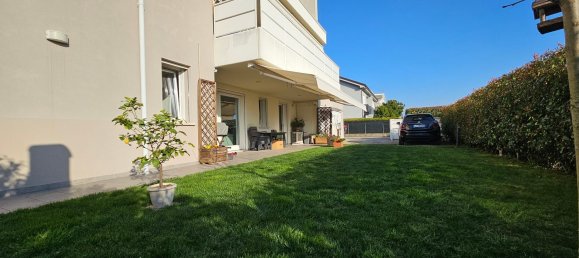 Apartamento de 4 habitaciónes en Albignasego, Italy No. 14214 15