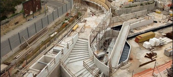 Escritório em Lecce, Italy 291 m² N.º 96781 37